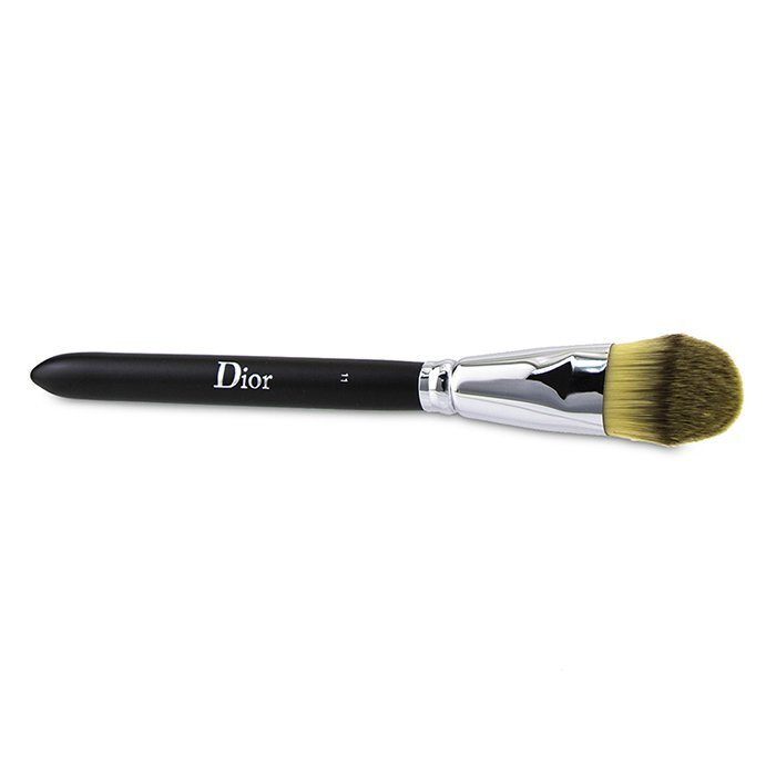 Christian Dior Dior Backstage Light Coverage Fluid Foundation Brush 11